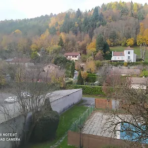 Joli Au Centre D'uriage , Vaulnaveys-le-Haut France